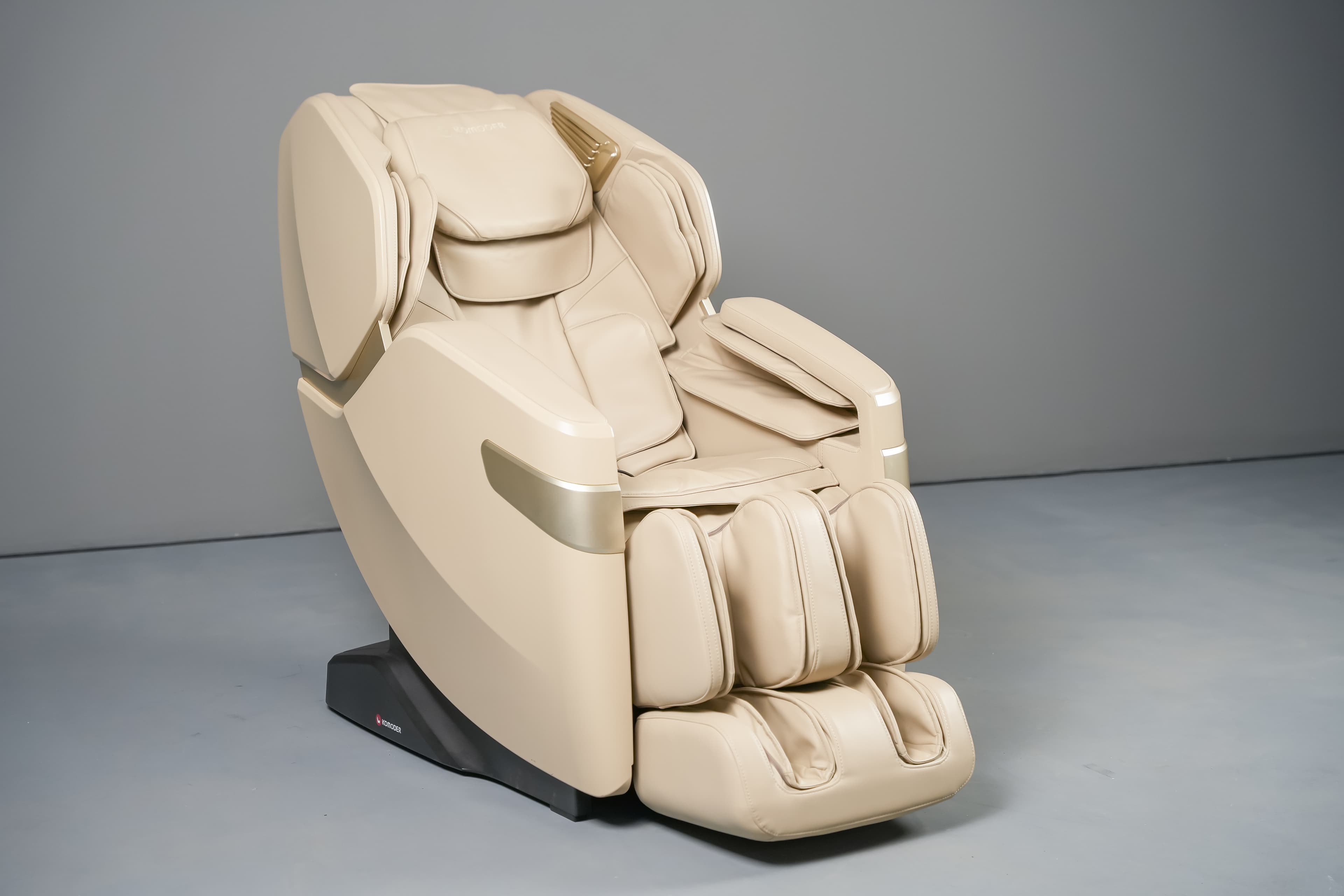 EVEREST FLEX Beige Resealed Massage Chair