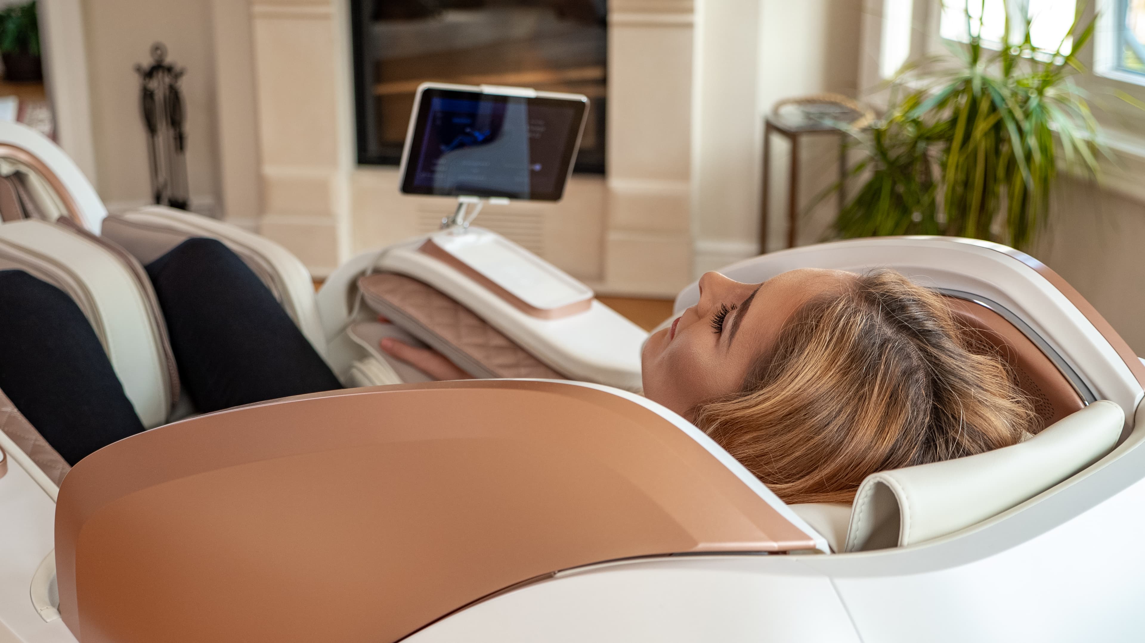 TITAN II Ultra High-end Dual Track Massage Chair